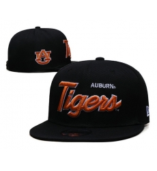 NCAA Snapback Cap 26H Y591