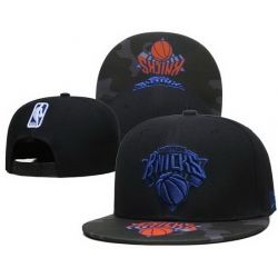 New York Knicks NBA Snapback Cap 001