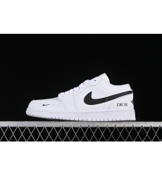 AIR JORDAN 1 LOW BLACK WHITE LJ6688 010